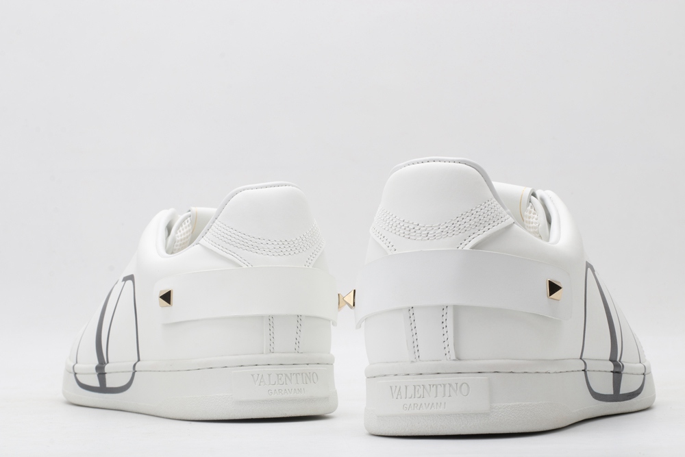 VA1ENTIN0 sneaker